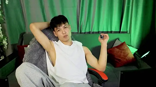 XanneLL online show from 02/04/26, 01:50