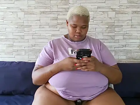 BustyBmw online show from 02/24/26, 08:56