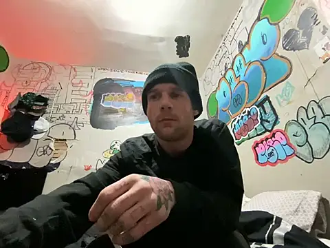 Snapshot of gothboiplzty chatting on 02/13/26, 06:20 gothboiplzty online show from 02/13/26, 06:20