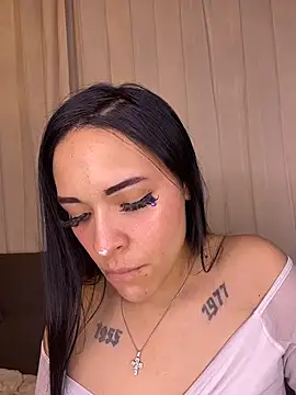 cristal  violetaa online show from 02/03/26, 06:40