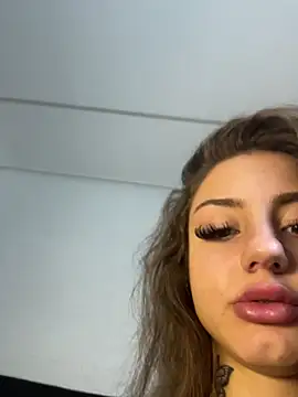 Snapshot of AnnastasiaJune chatting on 02/07/26, 06:50 AnnastasiaJune online show from 02/07/26, 06:50