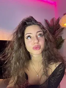 Snapshot of AnnastasiaJune chatting on 02/11/26, 05:01 AnnastasiaJune online show from 02/11/26, 05:01