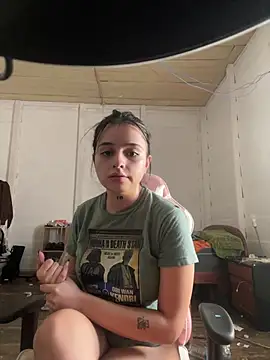 vainillasuave online show from 02/28/26, 07:04