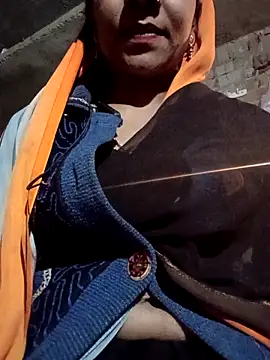 Snapshot of Lovely_sima chatting on 02/05/26, 01:16 Lovely sima online show from 02/05/26, 01:16