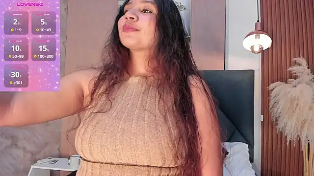 Snapshot of Victoria_Rosee chatting on 03/30/26, 01:01 Victoria Rosee online show from 03/30/26, 01:01