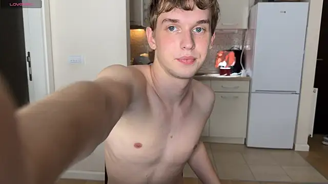 Friday gay dude online show from 07/12/26, 04:09