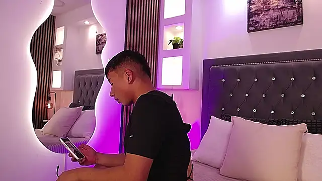 Fancy Vixen online show from 02/18/26, 03:24