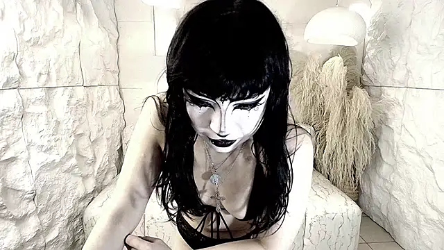 vampkitty r online show from 02/05/26, 12:54