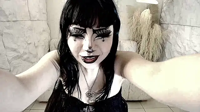 vampkitty r online show from 02/11/26, 01:10