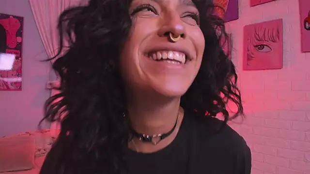 Snapshot of Cleo_Foxx chatting on 06/18/26, 11:47 Cleo Foxx online show from 06/18/26, 11:47
