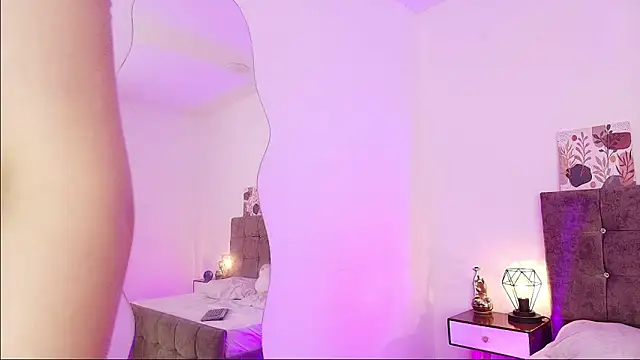 Annie bonnie  online show from 04/01/26, 01:41