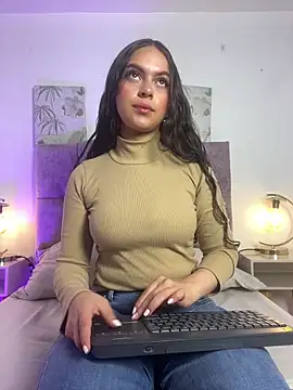 Annie bonnie  online show from 06/15/26, 11:34