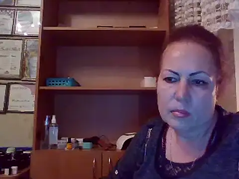 KrystalStyles online show from 04/05/26, 05:32