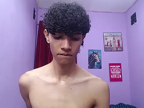 bigcock twinks online show from 03/05/26, 11:45