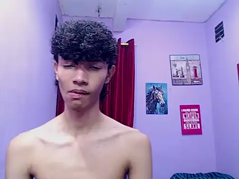 bigcock twinks online show from 03/30/26, 07:15