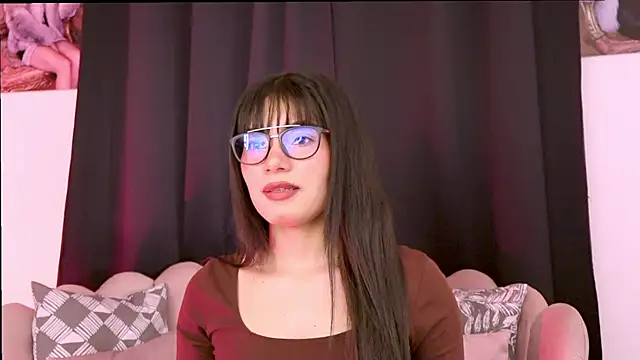 dakotacollins  online show from 04/09/26, 02:55