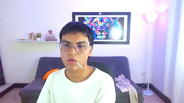 Maecum18 online show from 03/19/26, 09:52