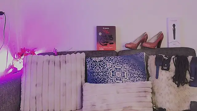 Angela mature49 online show from 04/08/26, 03:06