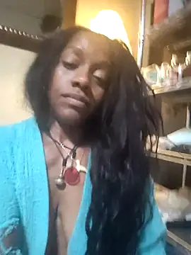 Snapshot of NatalieGainer_goodies chatting on 05/25/26, 05:19 NatalieGainer goodies online show from 05/25/26, 05:19