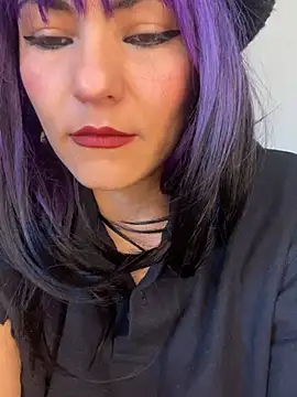 eva luz online show from 05/20/26, 10:21