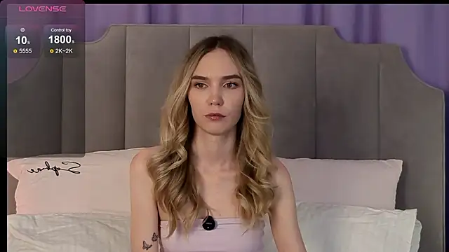 NikkiRyx online show from 03/15/26, 03:18