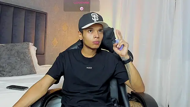 Alejandroo Montenegro online show from 03/16/26, 09:08