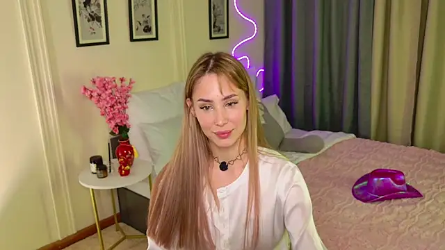 plugmyHDMI online show from 03/16/26, 05:39