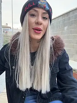 MelaFoxx online show from 03/01/26, 04:42