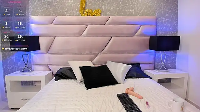 Scarlett Viibe online show from 03/25/26, 12:11