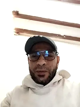 yoahotpetrafiery online show from 02/14/26, 10:39