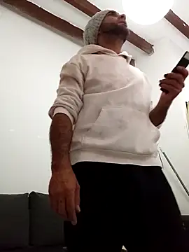 yoahotpetrafiery online show from 02/15/26, 08:24