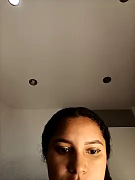 LiaRose- online show from 04/08/26, 09:31