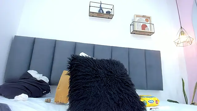 Snapshot of sam_doll_ chatting on 06/11/26, 12:32 sam doll online show from 06/11/26, 12:32