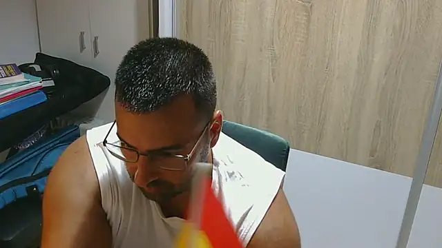 Snapshot of VanillaTime78-Jorge chatting on 07/16/26, 09:54 VanillaTime78-Jorge online show from 07/16/26, 09:54