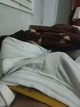 Snapshot of amirMohamed58 chatting on 02/04/26, 07:36 amirMohamed58 online show from 02/04/26, 07:36