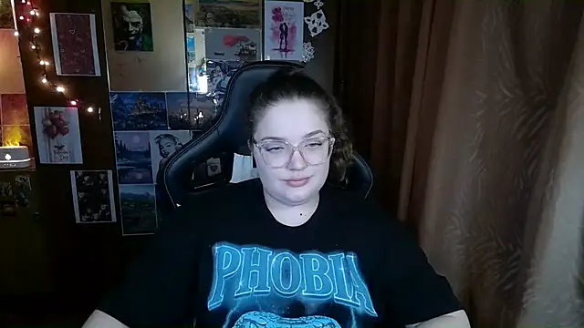 Teasing Dora online show from 02/14/26, 12:07