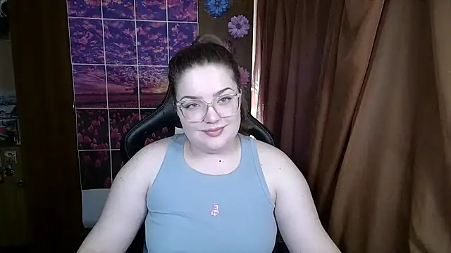 Teasing Dora online show from 05/04/26, 03:46