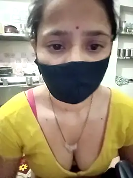 Snapshot of khushi_rawat chatting on 02/23/26, 06:05 khushi rawat online show from 02/23/26, 06:05