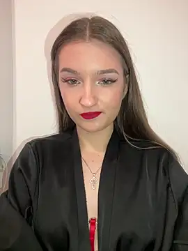 Green eyes lady online show from 02/14/26, 12:24