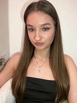 Green eyes lady online show from 02/22/26, 05:22