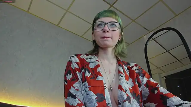 Scarle Whisper online show from 02/27/26, 01:16