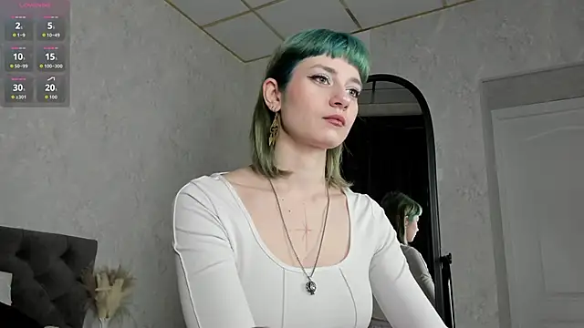 Scarle Whisper online show from 03/19/26, 12:58