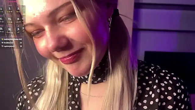 Velmiora online show from 03/12/26, 04:02