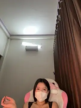 wang1472581 online show from 03/11/26, 04:24