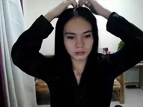 devine goddess online show from 07/12/26, 04:14