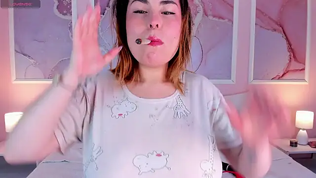 Kennya Rodriguez online show from 02/10/26, 04:27