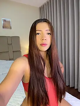 Pushaina  1 online show from 06/03/26, 07:33
