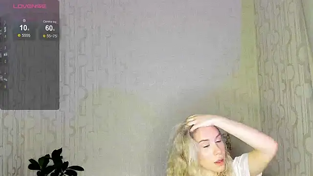 Elysia kiss online show from 02/15/26, 05:04