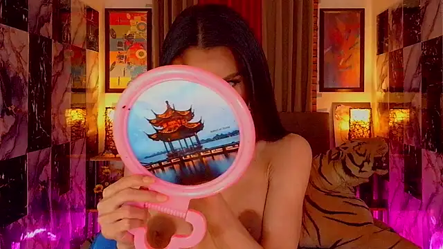 Snapshot of SeductiveSamanthaTS chatting on 02/19/26, 05:14 SeductiveSamanthaTS online show from 02/19/26, 05:14