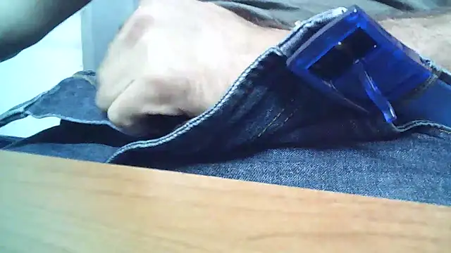 elegantblack online show from 05/08/26, 11:48